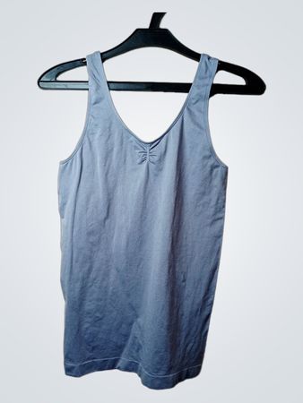 Blaues Tanktop