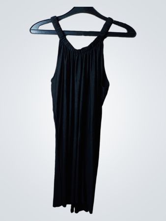 Schwarzes Halterneck-Kleid