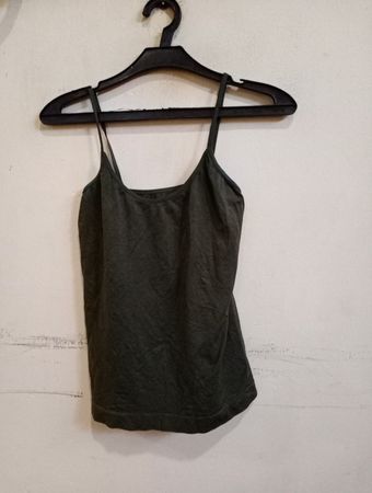 Dunkelgrüne Spaghetti-Träger-Camisole
