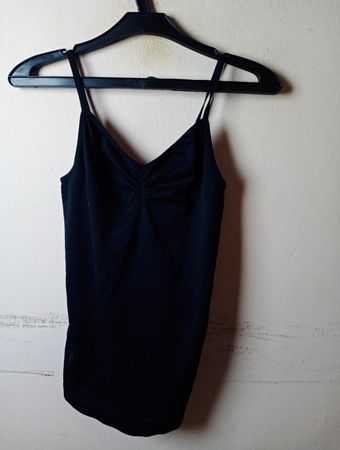 Schwarzes Spaghetti-Träger-Tanktop