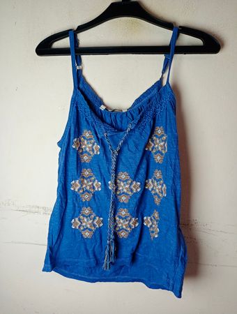 Ckh besticktes blaues Cami-Top
