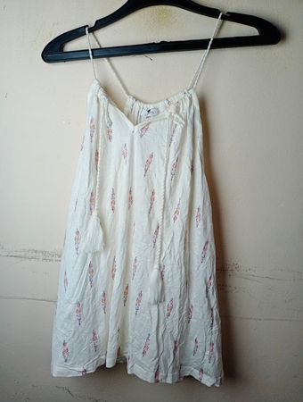 LA MANA Weißes Bohemian Druckkleid mit Fransen