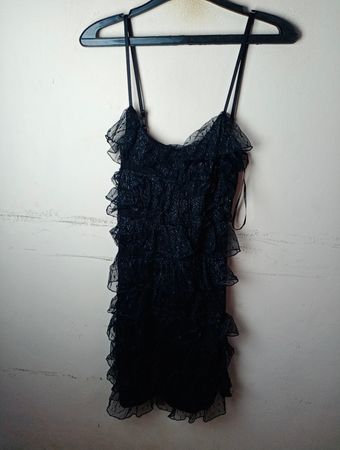 Vero Moda Schwarzes Rüschenshortdress