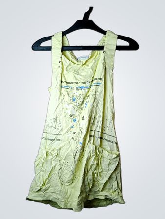 KALISSON Gelbes ärmelloses Kleid mit Taschen