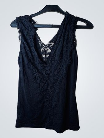 Pieces Schwarzes Spitzensaum Ärmelloses Top