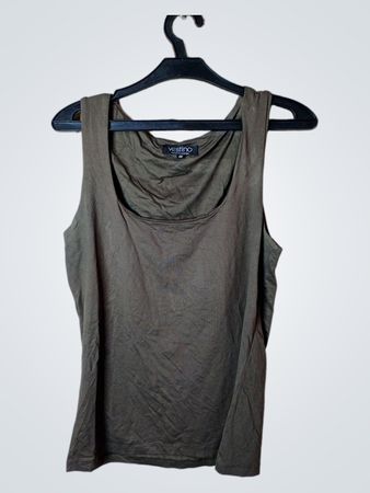 Vestino Modern Woman Tank Top