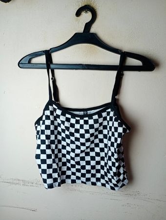 H&M Divided Schachbrett Cami Top