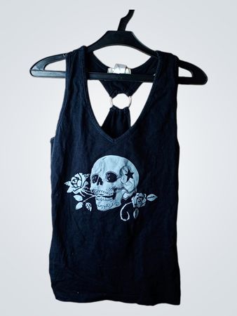 John Baner Jeanswear Skull and Roses Tank Top