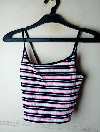 FB Sister Gestreiftes Crop Top