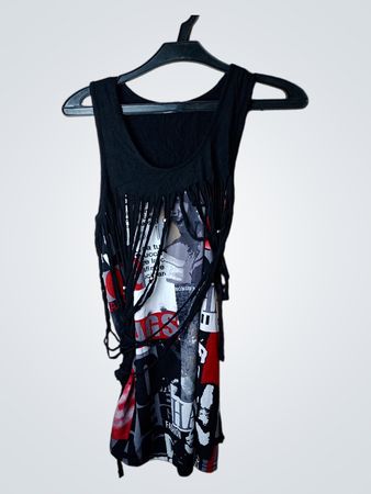 Schwarzes ärmelloses Tanktop mit Grafikdruck und Fransen-Detail
