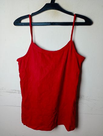 MNG BASICS Rote Spaghetti-Träger Cami