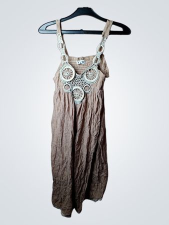 YS Damen Braunes Smocked Kleid mit Häkel-Details