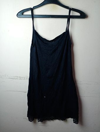 Intimissimi Schwarzes Spitzeneinsatz Spaghettiträger Top