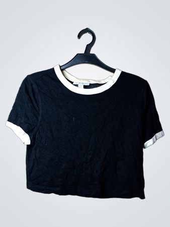 TOPSHOP Schwarzes Gekürztes T-Shirt