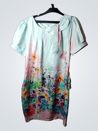 Blumendruckkleid mit Schleifendetail