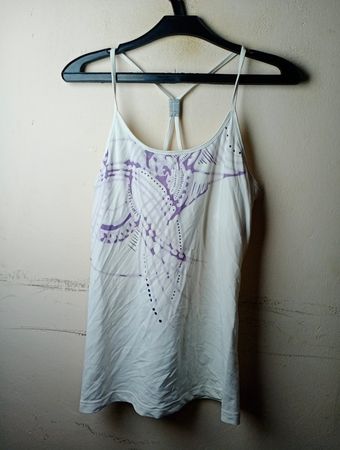 Adidas Weißes Grafisches Tanktop