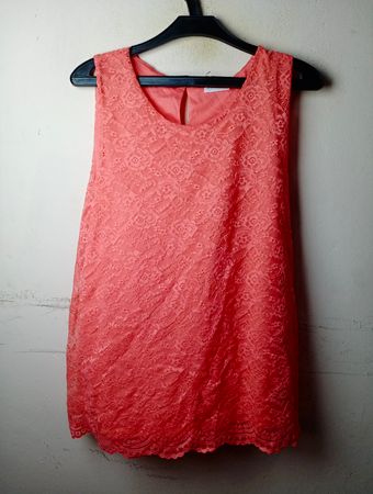 Infinity Coral Spitzen Ärmelloses Top