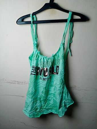 THE WORLD IN MY EARS Tank Top