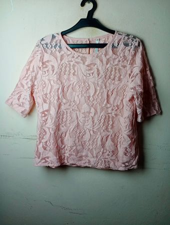 Caprula Pink Lace Top