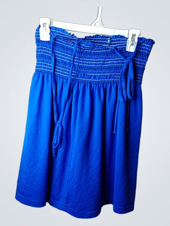 Blaues, gerafftes, trägerloses Kleid