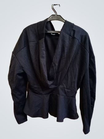 ONLY ONE Schwarzes Peplum-Top