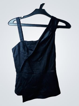 Guess asymmetrisches One-Shoulder-Top