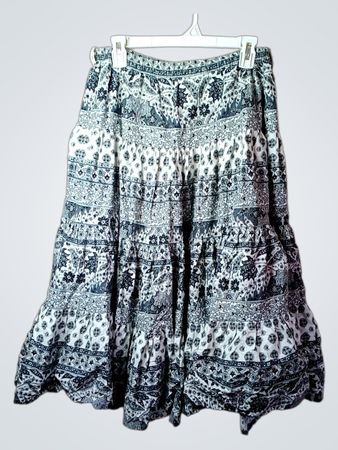 Stufiger Boho-Print-Rock