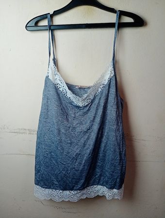 Anna Field Blaue Spitze Trim Cami Top