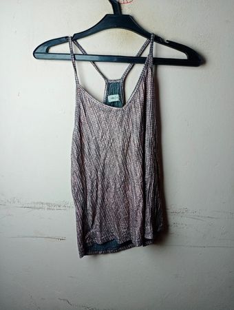 Glitzerndes Trägershirt