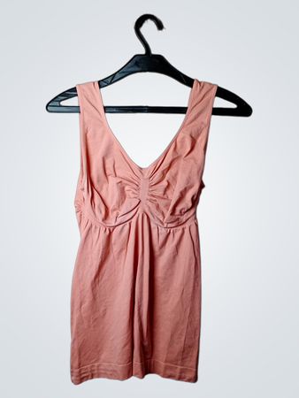 Pfirsich-Trägershirt