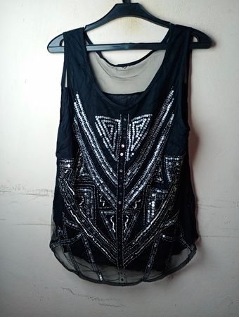 Schwarzes ärmelloses Tanktop mit Pailletten