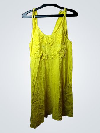 KRUDER Gelbes Kleid mit floralen Verzierungen