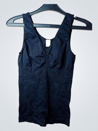 Schwarzes Tank-Top