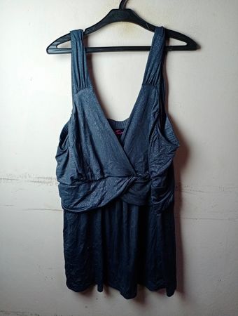 Torrid Ärmelloses Glitzerkleid
