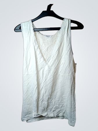 Weißes Tanktop