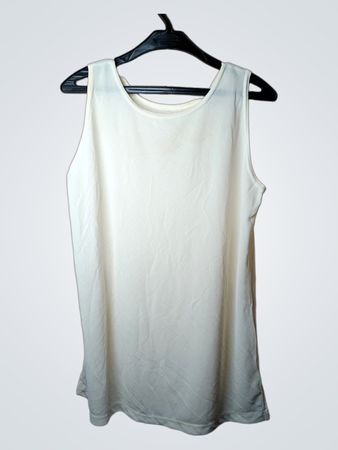 Cremfarbenes ärmelloses Oberteil