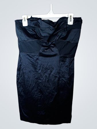 KOR@KOR Schwarzes Trägerloses Kleid