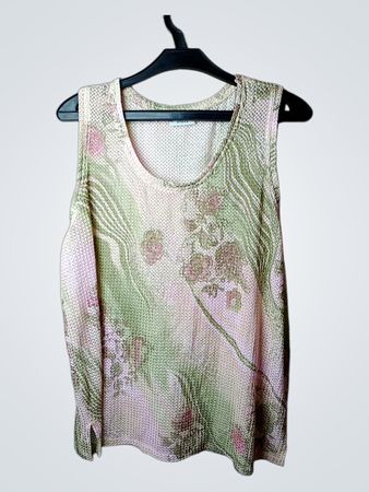 Ärmelloses Stricktop mit pink- und grünfarbigem Blumenmuster