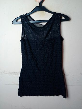 Orsay Schwarzes Rüschenshirt