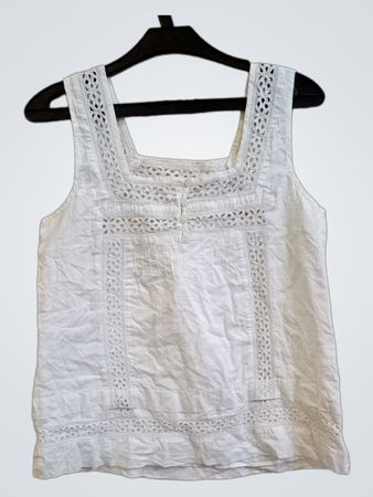 Weißes Spitzenbesatz-Trägershirt