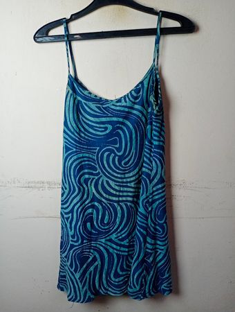 ONYX Blue Swirl Print Slip-Kleid