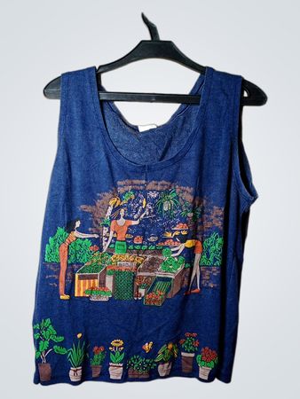 Blaues Tanktop mit Gartenmarkt-Grafik