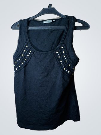 Schwarzes Tanktop mit Verzierungen