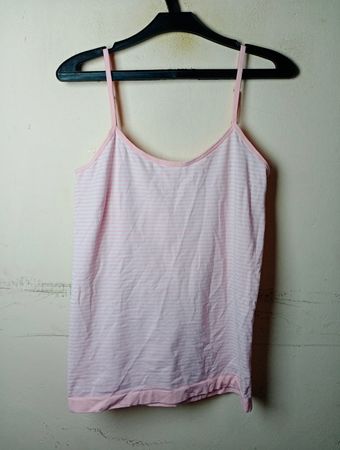Rosa gestreiftes Camisole