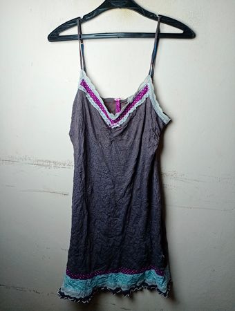 Fatinhas Damen Spaghettiträger-Kleid