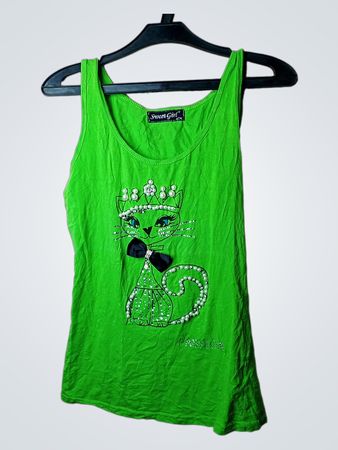 Süßes grünes Tanktop mit Katzenmotiv