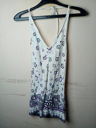 ZABAIONE Weißes Blumenmuster Neckholderkleid