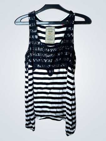 QS by Olivia Black and White Gestreiftes Spitzen-Trägertop