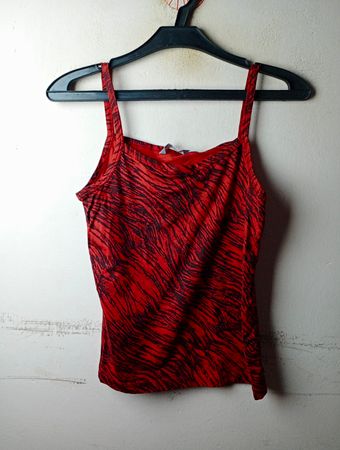 Rotes und schwarzes Tiermuster-Camisole