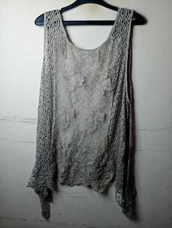Grau Spitzen-Top